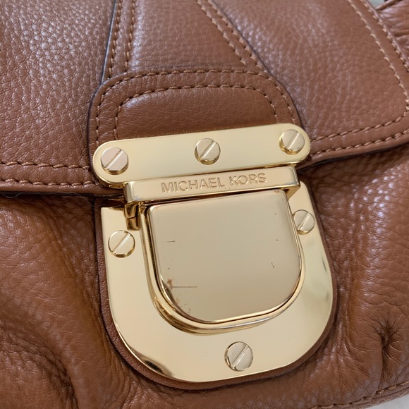 MICHAEL KORS Brown Crossbody - Picture 3 of 6